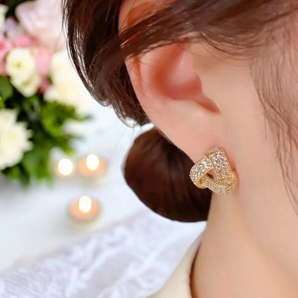 Gold Plated Elegant Sparkling Rhinestone Faux Cubic Stud‎ Earrings